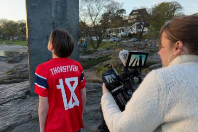 Historien bak VM-videoen: – Kongen var nysgjerrig