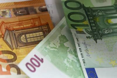 Euro frister islendinger