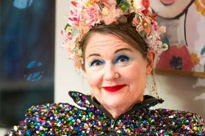 – Han kom på en måte fra himmelen