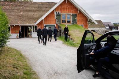 Her startet oljemessen ONS bak lukkede dører