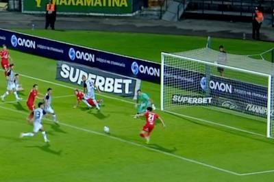 Kjempebom: - Absurd situasjon