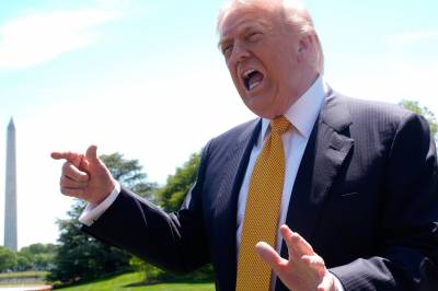 Trump fyrer løs mot pressen: – De støtter fienden!