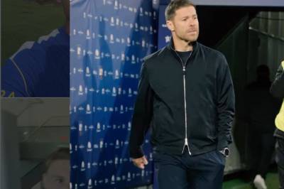 To signeringer viser at Xabi Alonso har tatt over kontrollen hos Chelsea