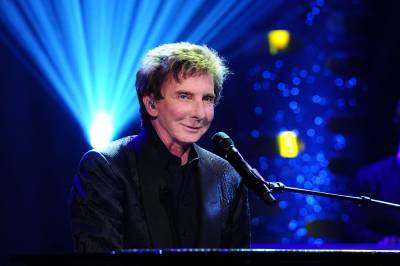 Barry Manilow opereres for lungekreft