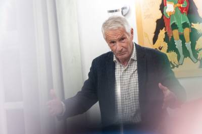 Jagland var sjef i Europarådet. Samtidig mottok han tjenester fra Epstein: – Et betydelig avvik