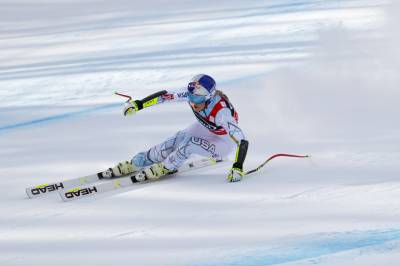 Lindsey Vonn har gjennomgått to operasjoner etter fallet i OL