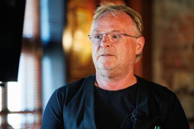 Per Sandberg søkte helsehjelp i Vietnam