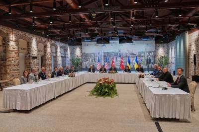 Russland og Ukraina møtes i Istanbul