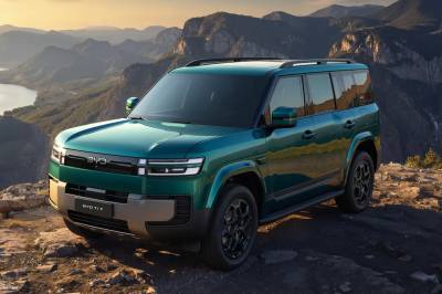 BYDs nye, kasseformede syvseter er tydelig inspirert av Land Rover Defender