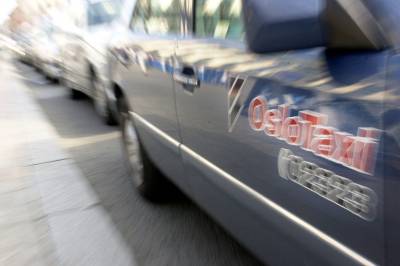 Taxisjåfør tiltalt for seksuallovbrudd mot sårbar kvinne