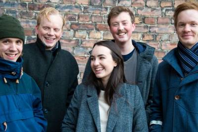 width=device-width, initial-scale=1