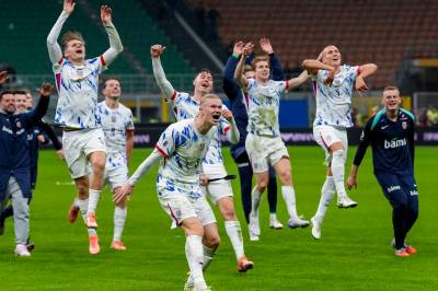 – Trump setter hele VM i fare