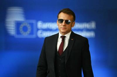 Advarer Trump: - Ekstremt beredt