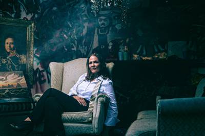 Trippelvinner Åsne Seierstad: – Enestående i norsk litteraturhistorie