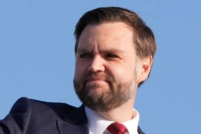 Det hvite hus: Vance har ikke reist til Iran-samtaler i Pakistan