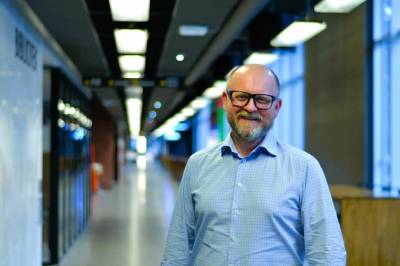 Noen sensorer er strengere mot studentene enn andre. Kan KI gi mer rettferdige karakterer?