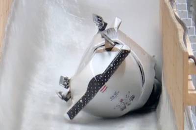 Dramatisk velt i firerbob: – Enorme krefter