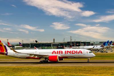 En pilot fra Air India gjennomgår nå sin andre narkotikatest etter et plutselig høydetap på en flyvning forrige uke