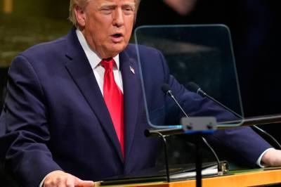 Trump: - Skal bygge to store militærbaser
