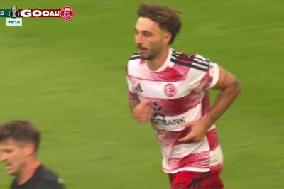 Fabian Schleusener med mål mot Freiburg