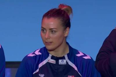 SE: Går rett forbi Mørk