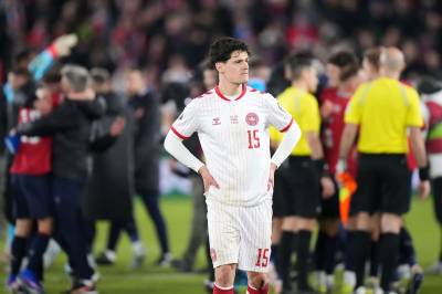 Arsenal-profil gir seg på landslaget – hyller avdøde Hareide