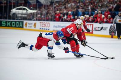 Ishockeyarenaen for vinter-OL er fortsatt uferdig, dager før arrangementet