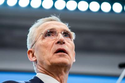 Kraftig varsel fra Stoltenberg: Må kutte 90 milliarder på ett år
