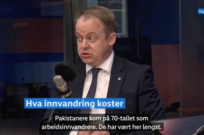 Han roter seg helt bort om pakistanerne