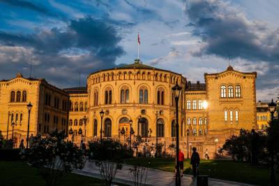 I Norge kan straffedømte stille til valg. Vi ser et mønster.