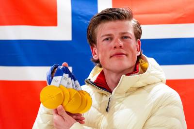 Klæbo og Løvås blir flaggbærere i OLs avslutningsseremoni