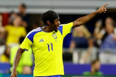 Sverige vidare etter perlemål