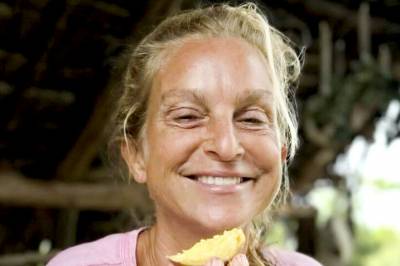 - Bor på en øy uten strøm