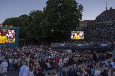 Reagerte på VM-fest - forsvarssjefens kone måtte flytte