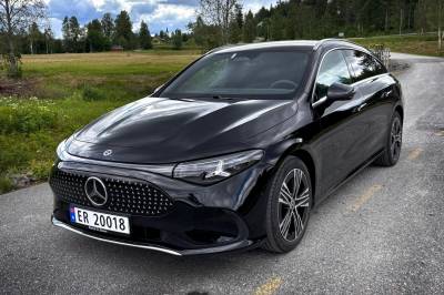 Biltest av Mercedes CLA Shooting Brake: Dyr og velkjørende