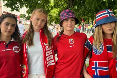 Kjendisdatter nektet inngang: - Veldig kjedelig