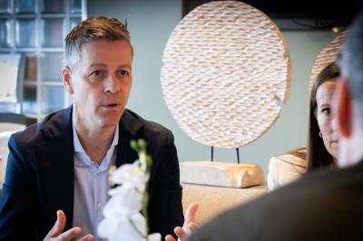Rederitopp advarer: Det norske flagget er på vei ned