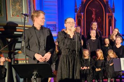 Frei Barnekor i Hov kyrkje: Familieunderhaldning av ypparste klasse