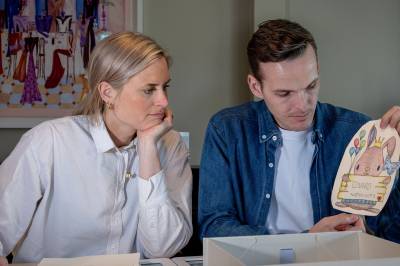 De mistet tvillingene sine på tre dager. Nå vil de hjelpe andre.
