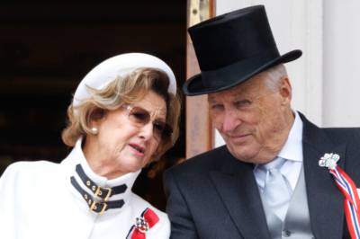 - Hele huset står i fyr