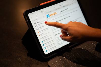 Overgriperne er få klikk unna på barnas «læringsbrett»