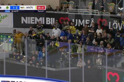 Lukas Rousek med mål mot IF Björklöven