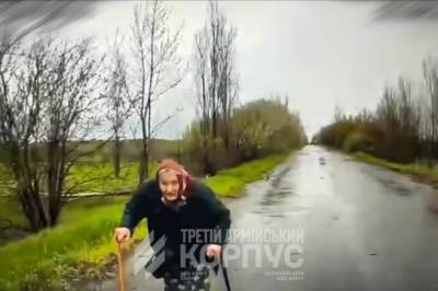 Her oppdager Antonina (77) redningen