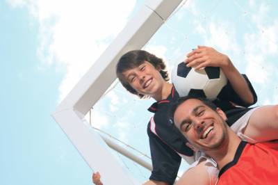 Det finnes mange tilfeller av far og sønn på elitenivå i fotball. Hvorfor det?