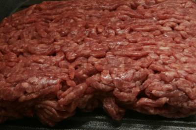 Frp advarer mot kjøttavgift: - Vil rammes hardt