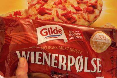 Dumper prisene på pizza og pølser