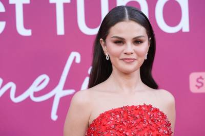 Selena Gomez (34) om vaping: – Det endret stemmen min