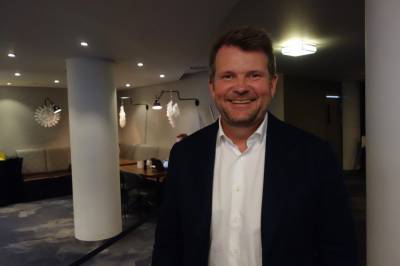 – En kjempemulighet, sier Summa-topp. Han ser vekst, og har ståltro.