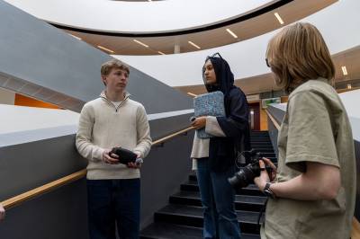 Har fem timer ekstra: – Vi får noen avbrekk