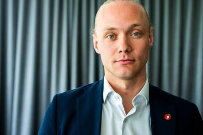 Store gutter gråter bare litt. Hilsen Simen Velle